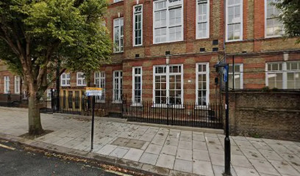 Barrow Hill Junior School