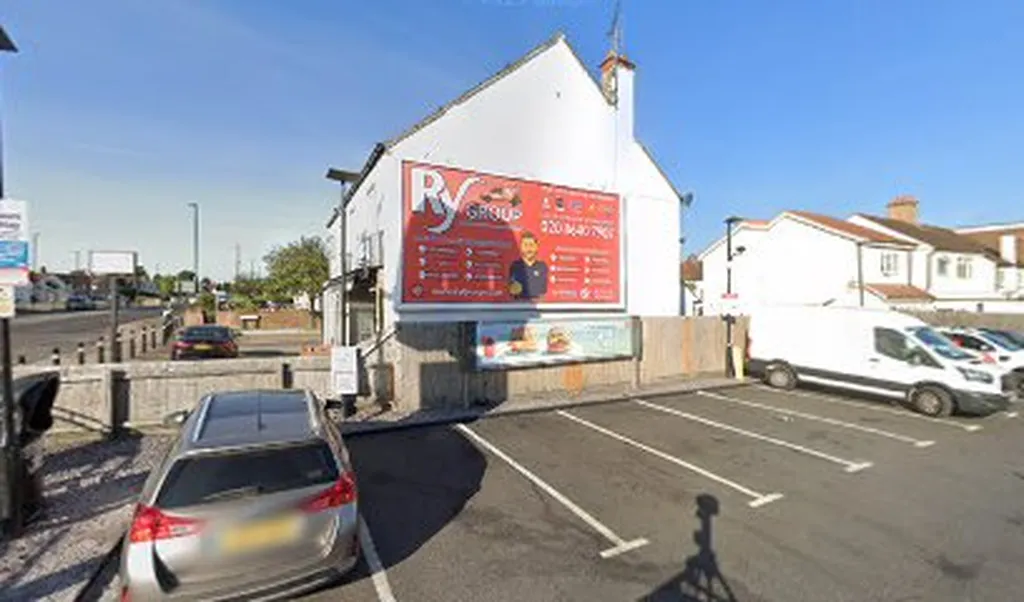 Black Hawk Roofing Services Ltd