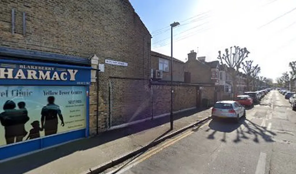 Blakeberry Pharmacy - 96 High Street South
