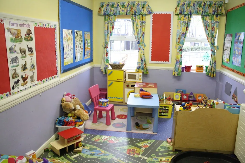 Busy Bees at Mill Hill