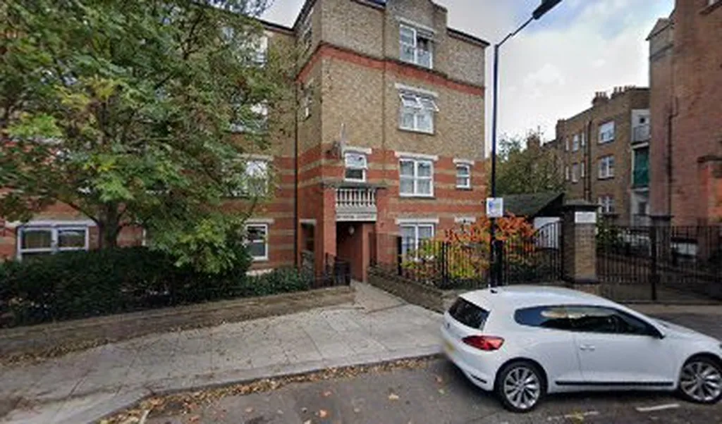 Byron Court