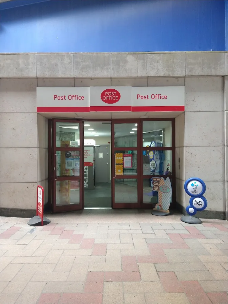 Canary Wharf Post Office