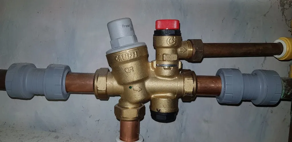 Chrome Connections Plumbing & Heating Specialists