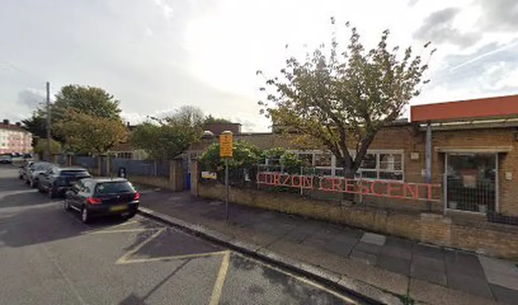 Curzon Crescent Childrens Centre