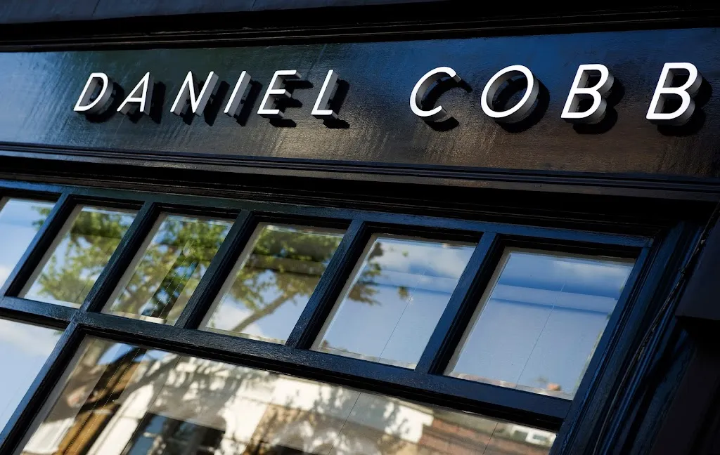 Daniel Cobb Battersea & Clapham Estate Agents/Handyman Services
