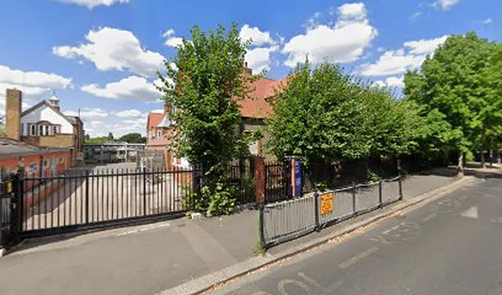 Dulwich Hamlet Junior School