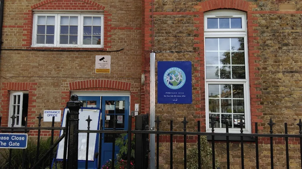 Dundonald Primary School