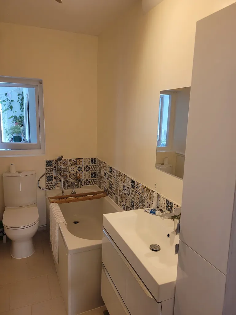 DW Plumbing & Bathrooms
