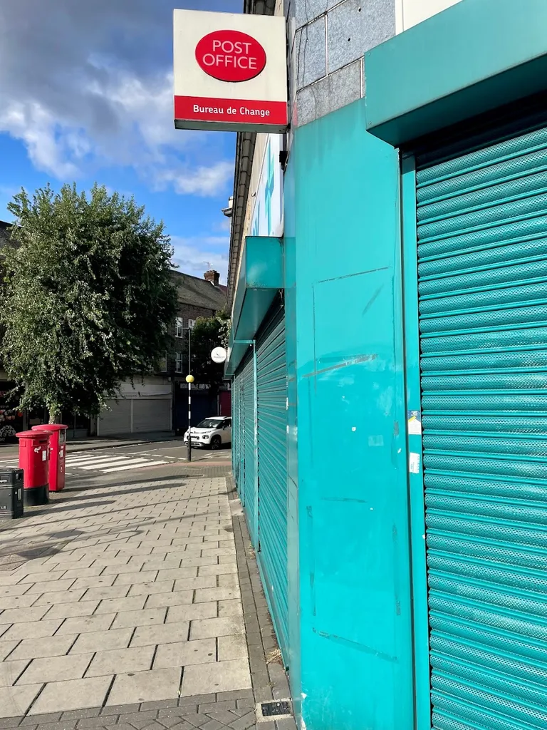 Elm Park Post Office