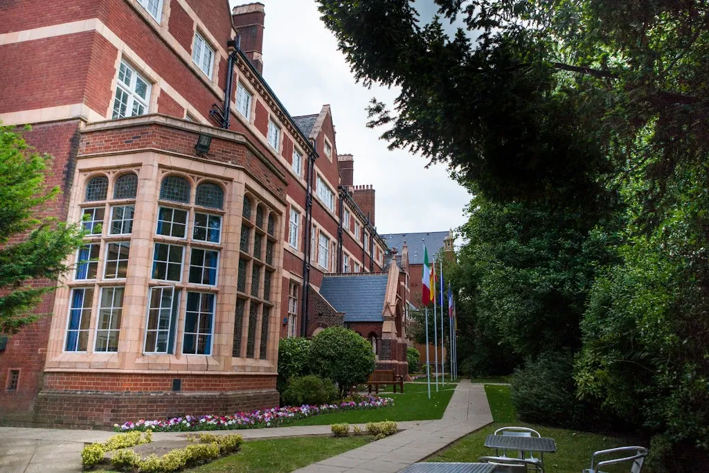 ESCP Business School