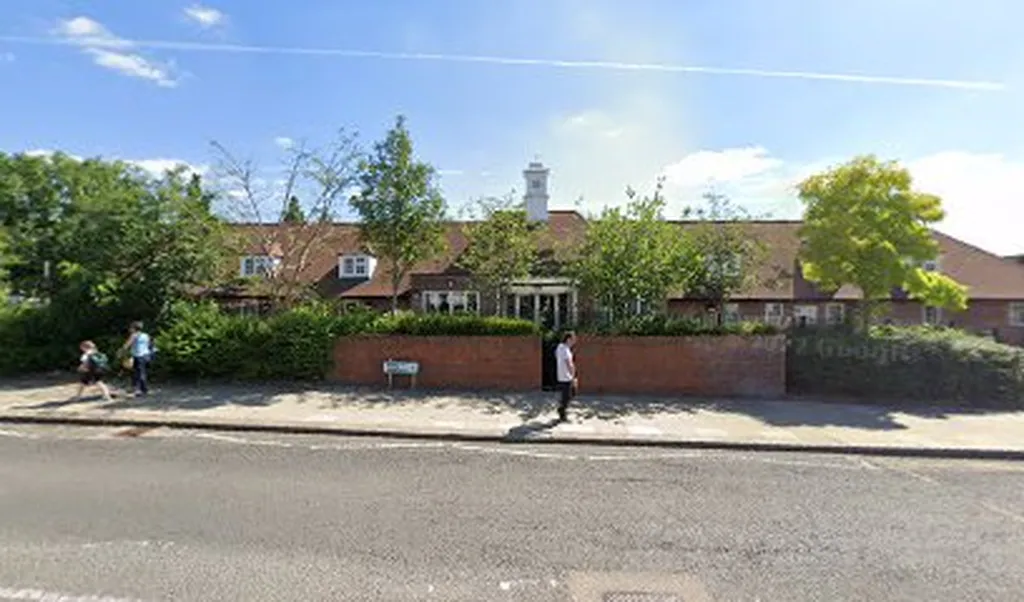 Etz Chaim Primary School