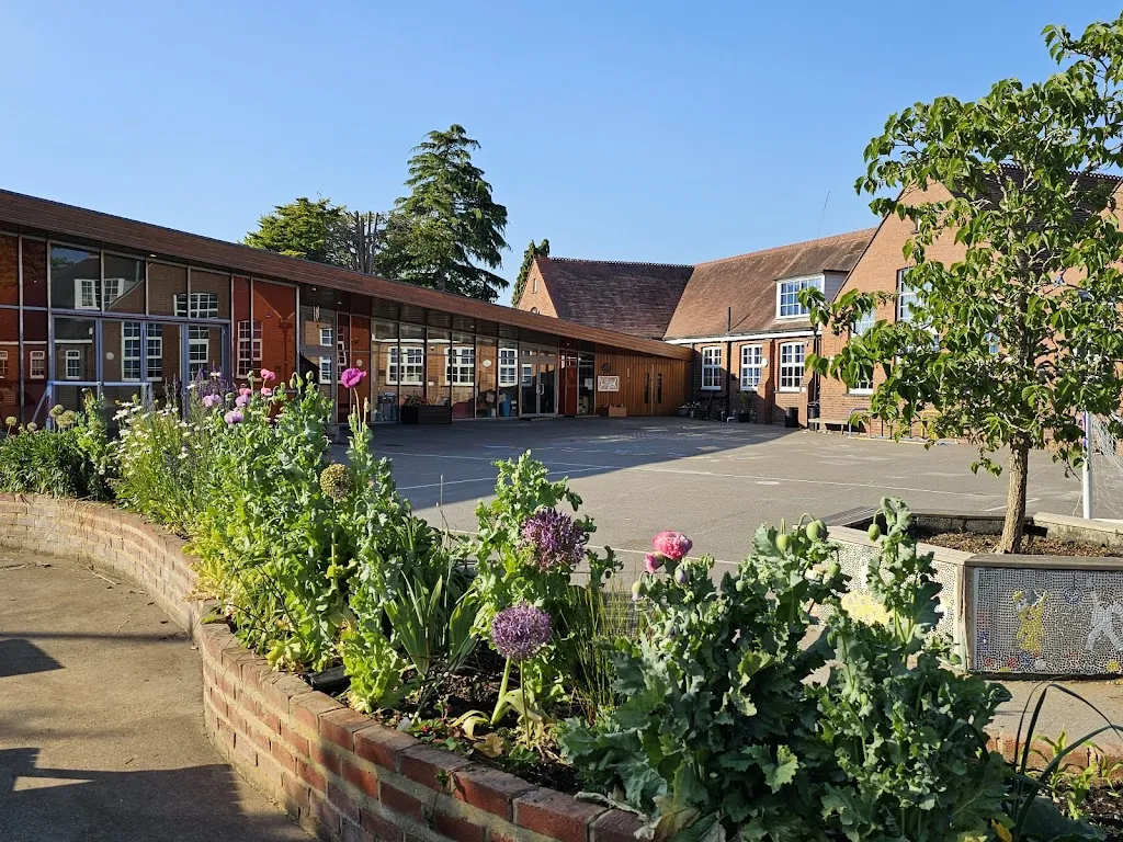 Foulds School