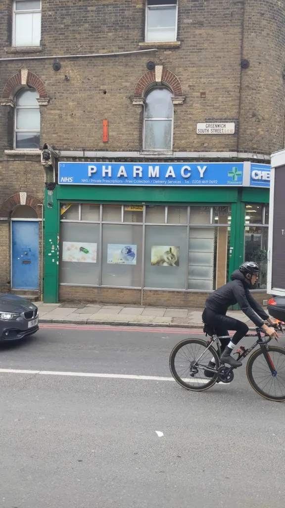 Geepharm Chemist