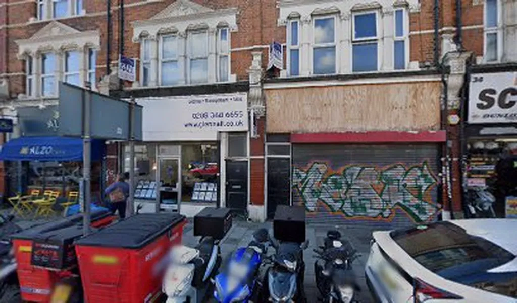 Glen Hall - Arnos Grove Estate Agent