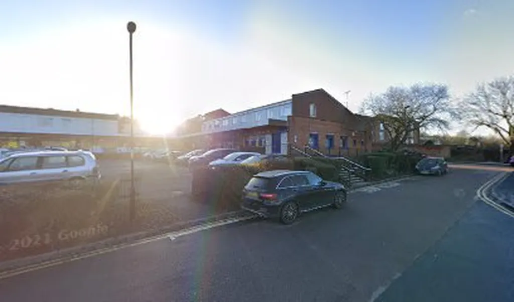 Goldmantle Medipharmacy