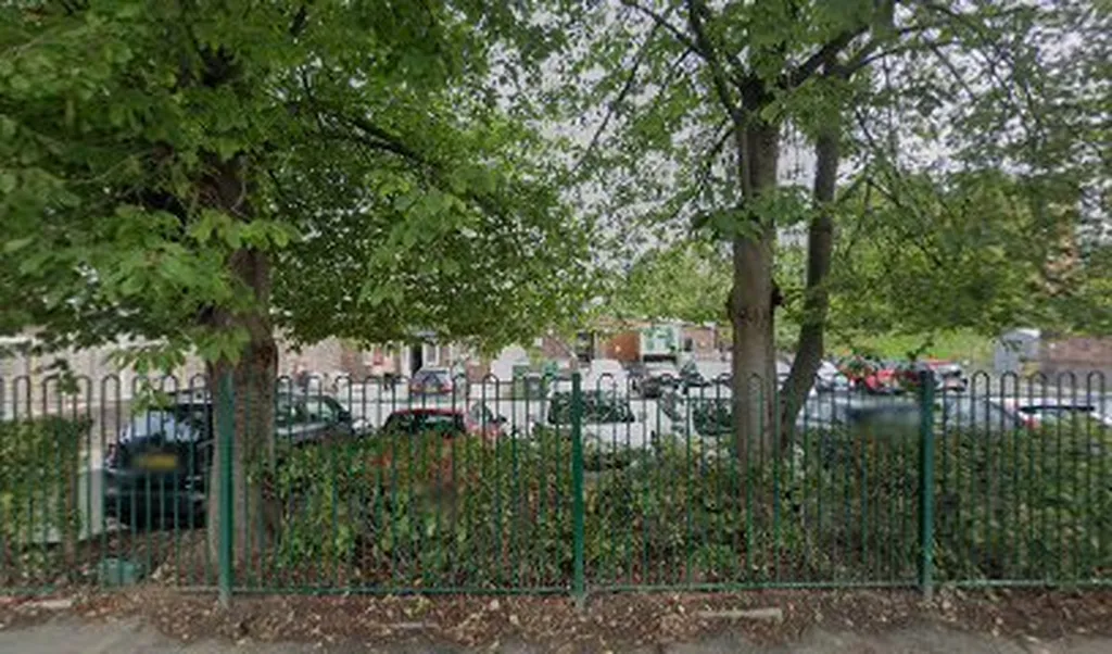 Green Dragon Primary School