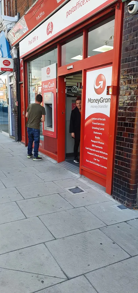 Green Lanes Post Office