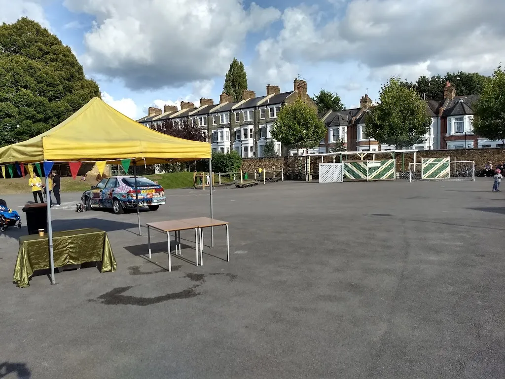 Greenside Primary School