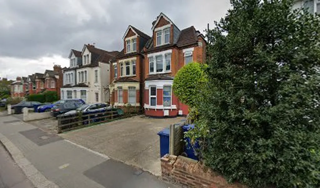 Guitar Lessons in North London - Guitar Tutor - Guitar Teacher - Learn guitar - Music School - Guitar Classes