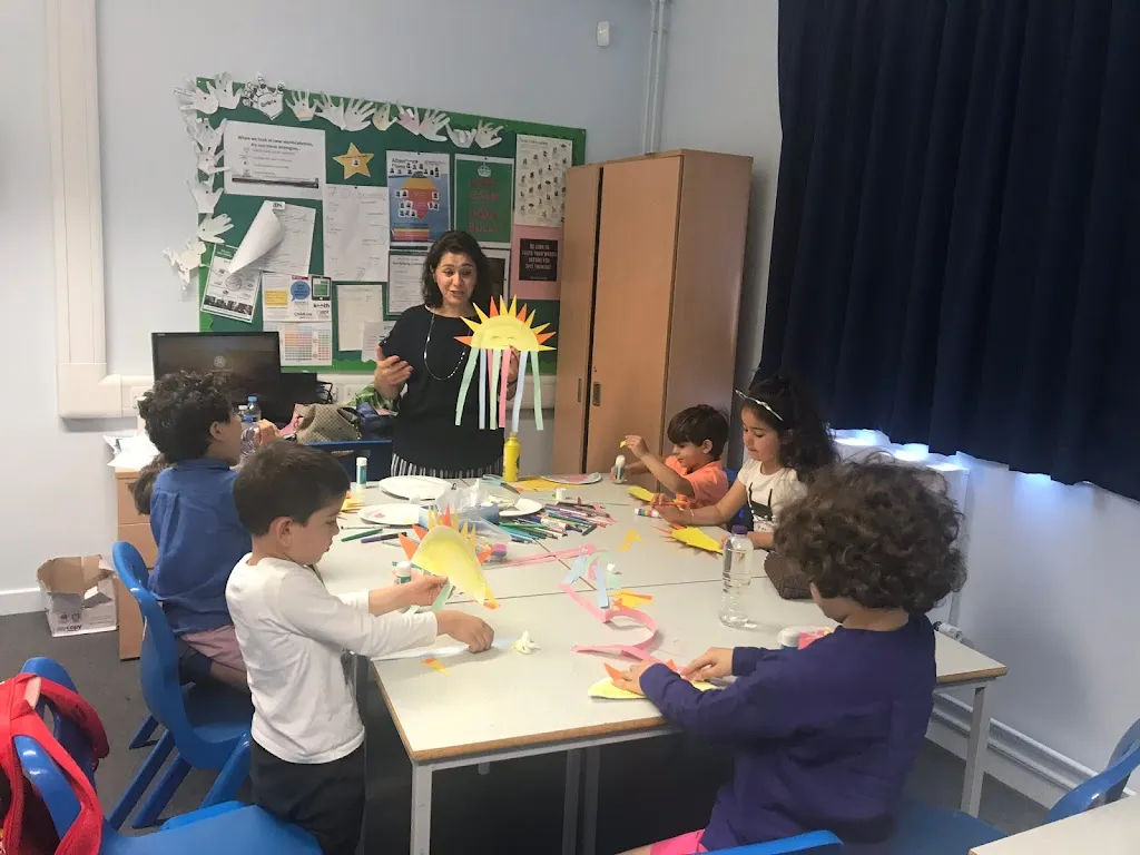 Hadaf Persian School