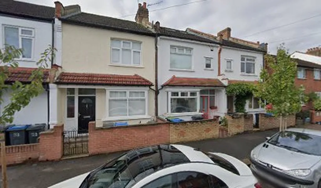 HD South London Roofing and Building