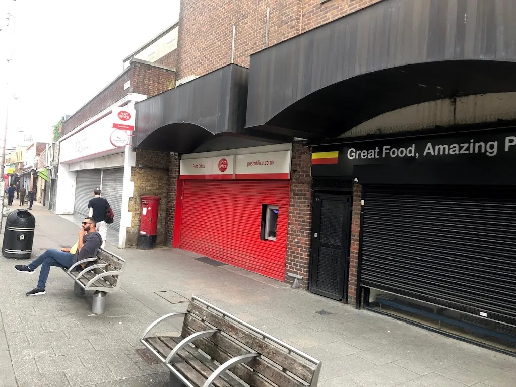 High Street 48 Post Office