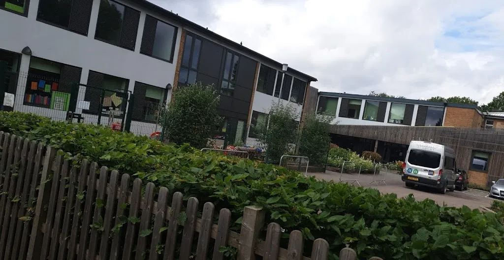Hillyfield Primary Academy (Park Site)