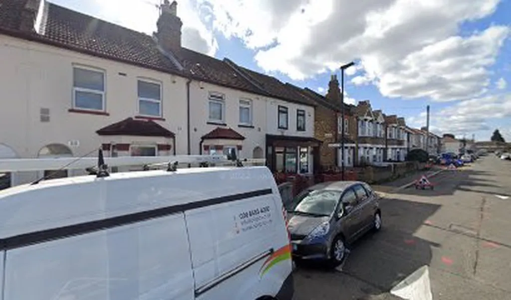 Hounslow Heath Junior School