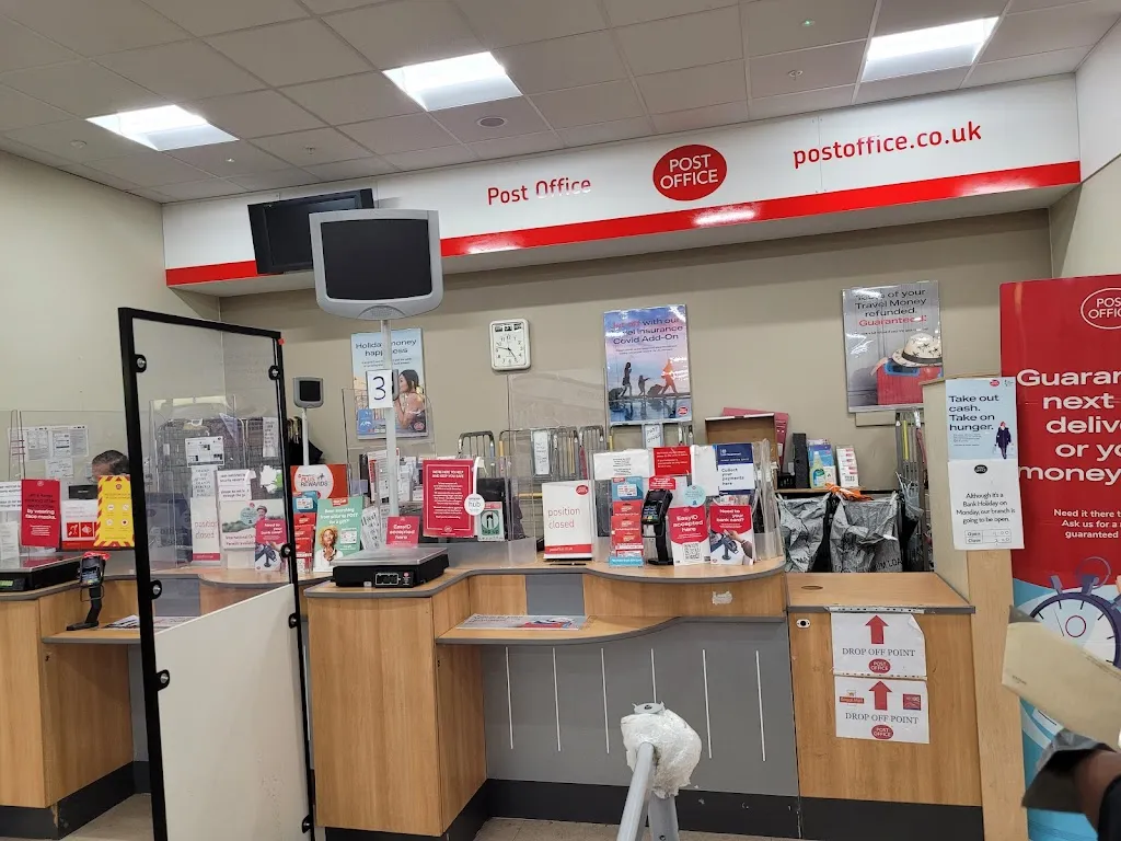Ilford Post Office