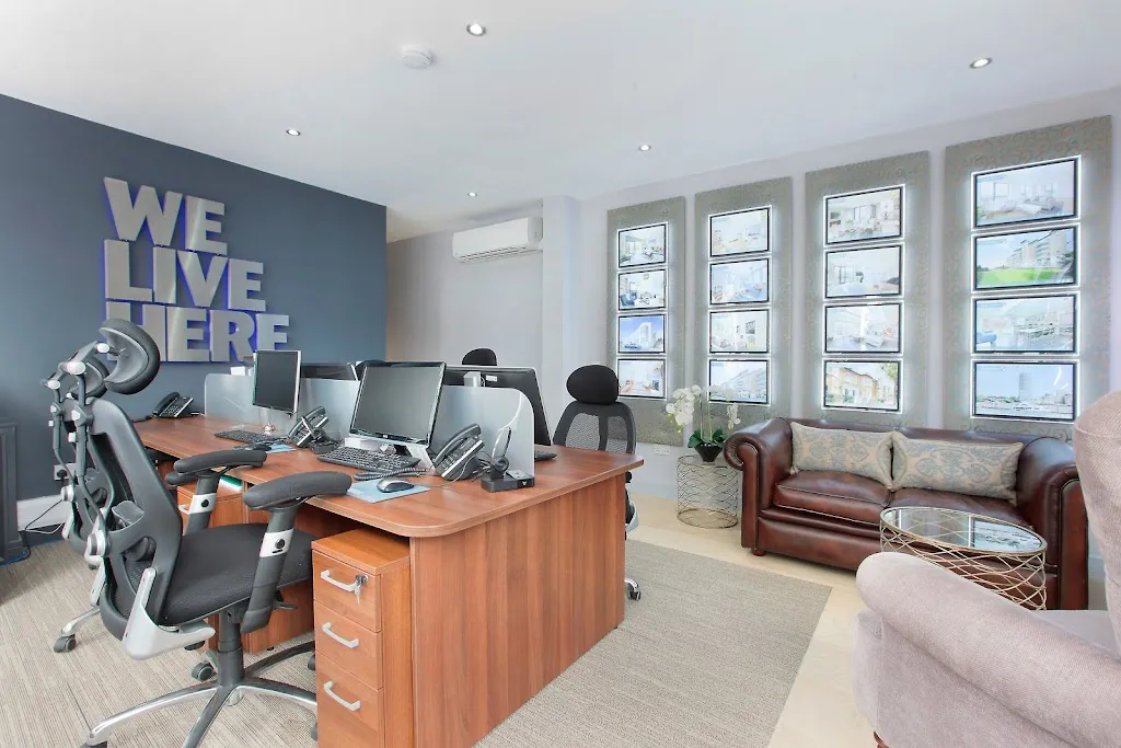 James Pendleton Estate Agents Wandsworth Town