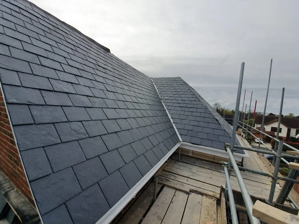 JDS ROOFING AND BUILDING