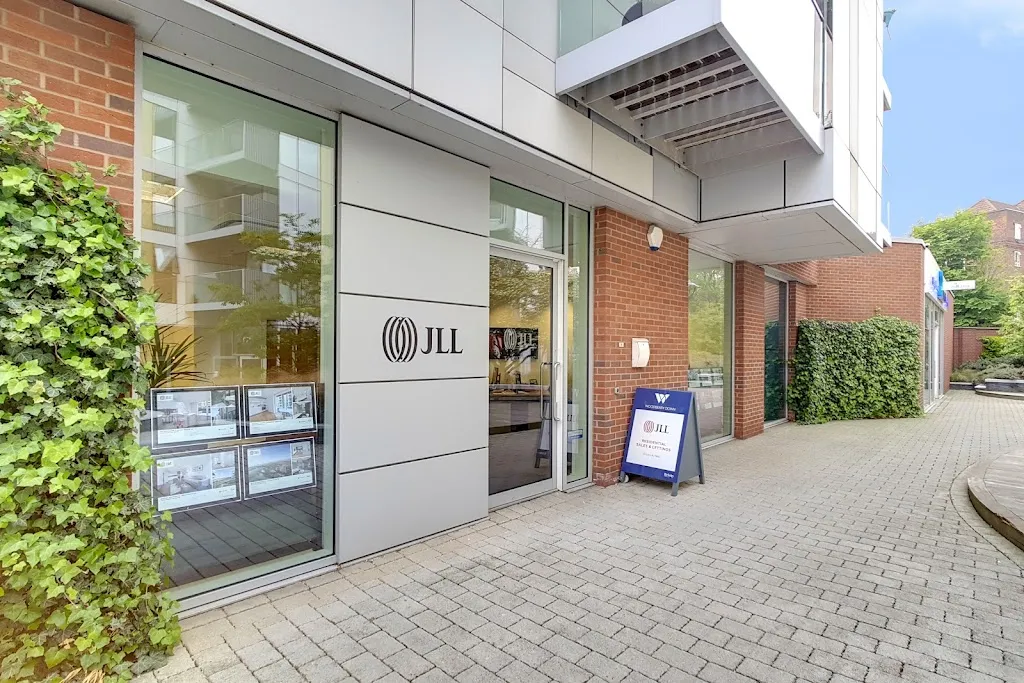 JLL Finsbury Park Estate Agent