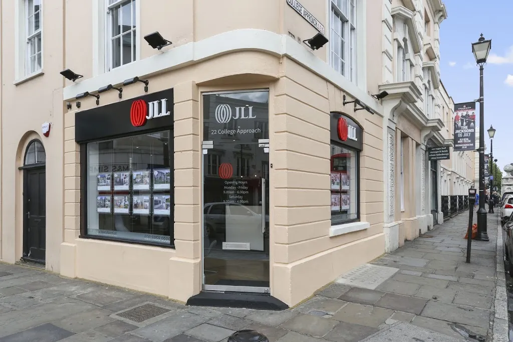 JLL Greenwich Estate Agents
