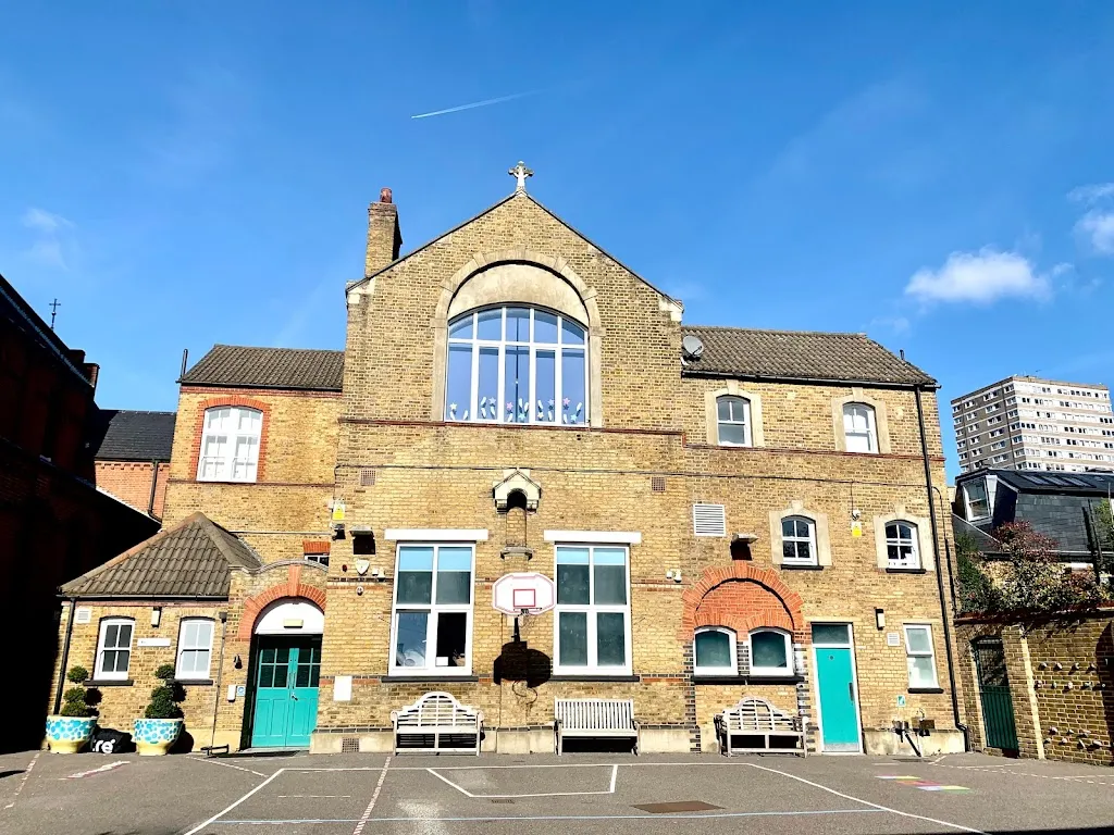L'Ecole de Battersea