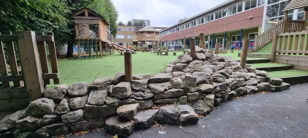 Lansbury Lawrence Primary School