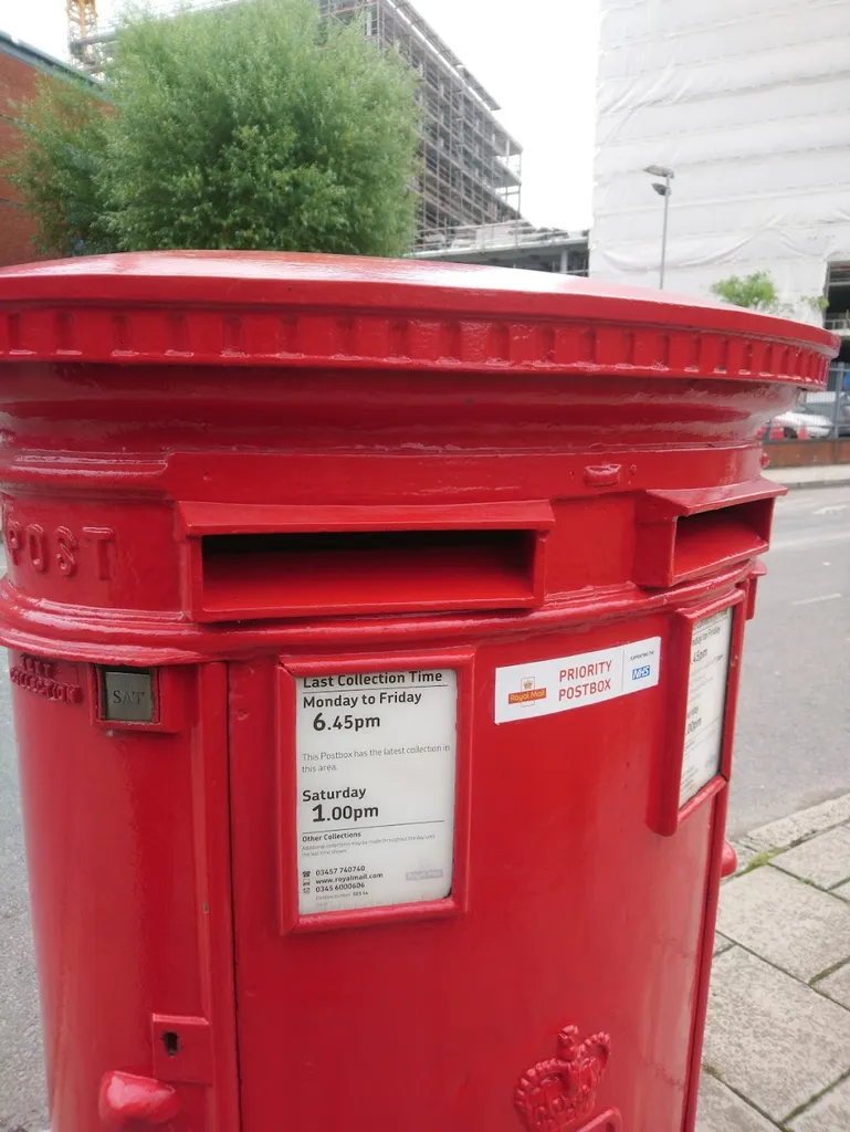 Late collection post box