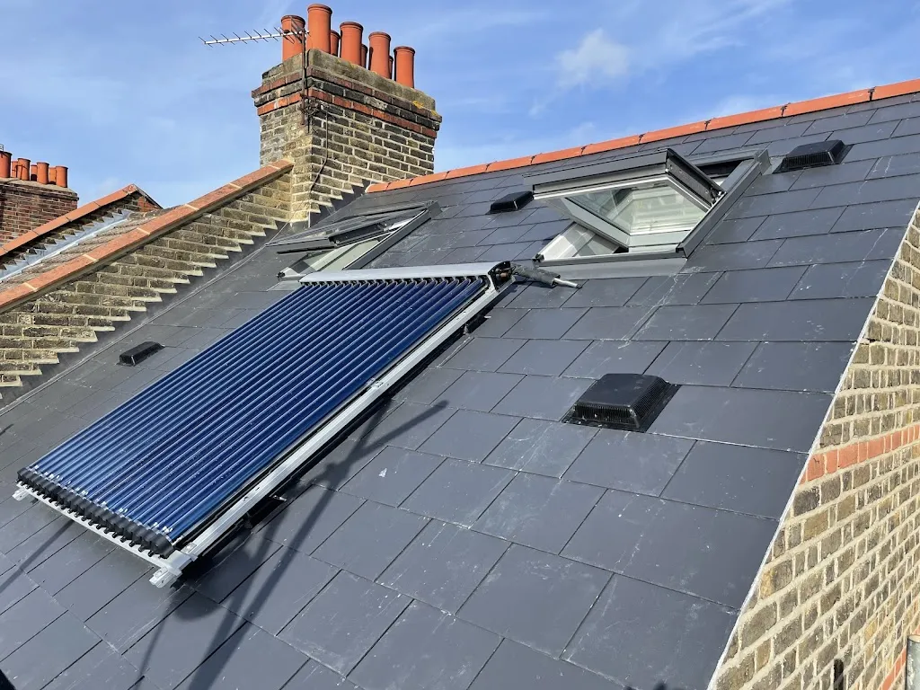 LF Roofing Services Ltd