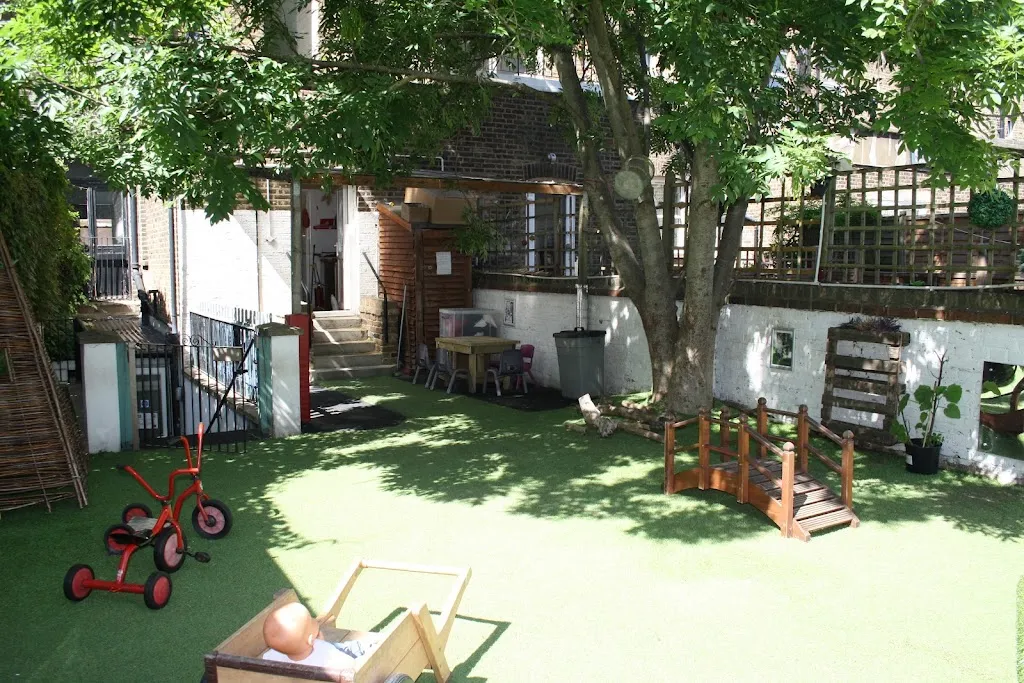 Linden Tree Nursery Schools