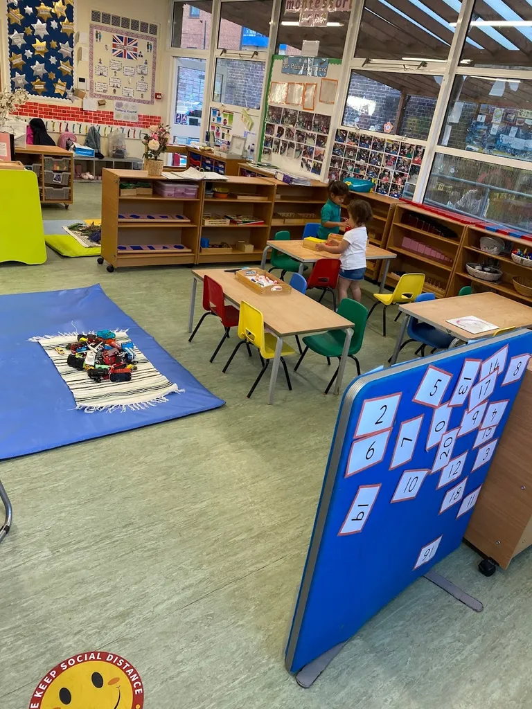 Little Elves Montessori Nursery School
