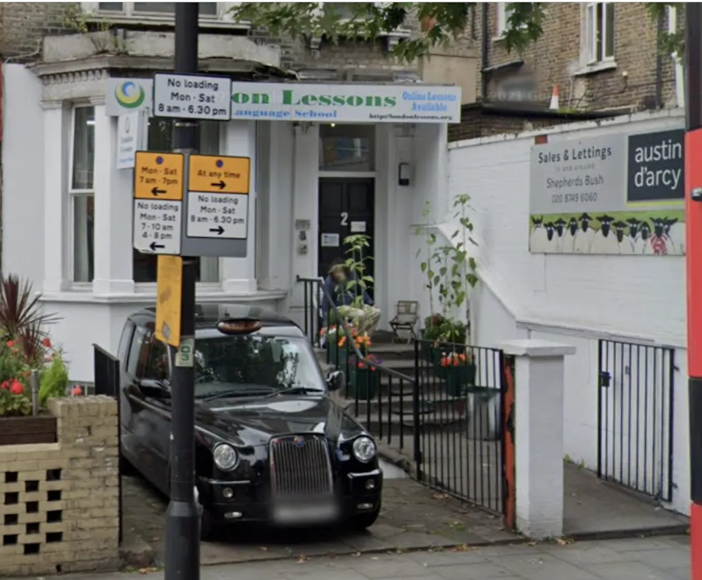 London Lessons - Language School
