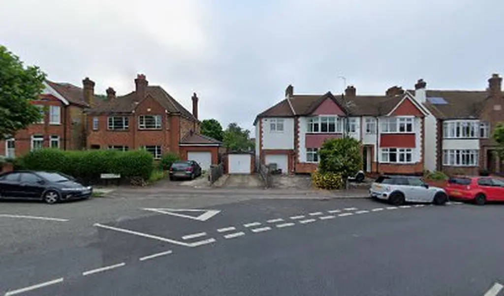 Longland Roads Post Box