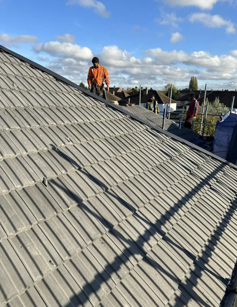 Masters Of Roofing