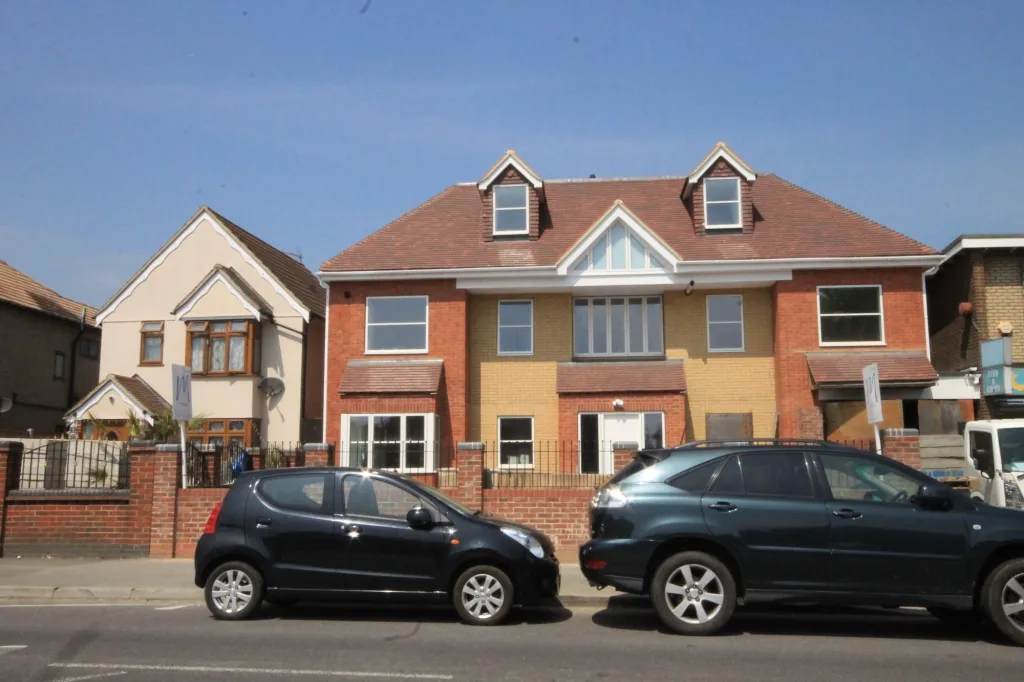 Maxwells Estates