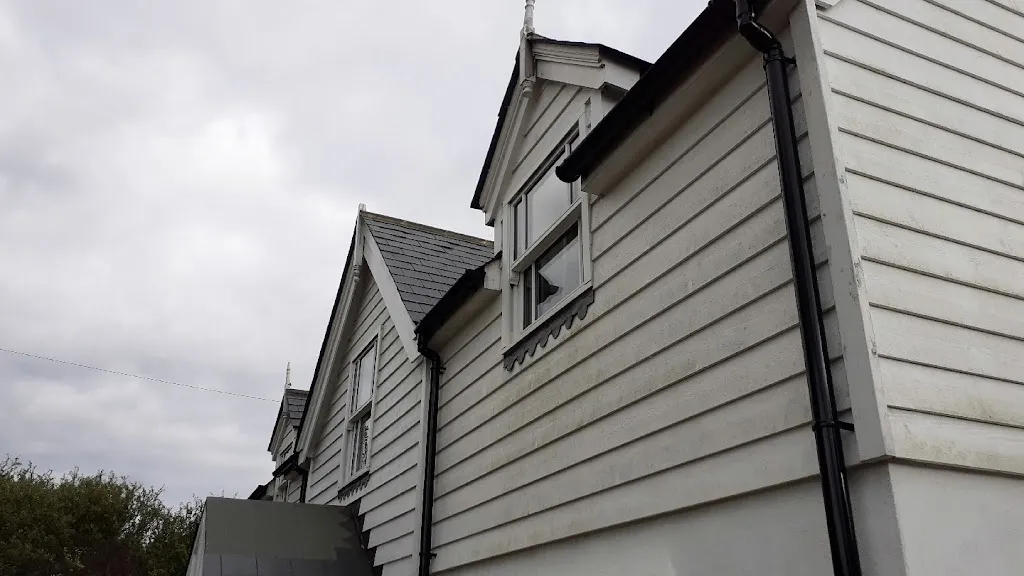McCarthy and sons roofing/guttering