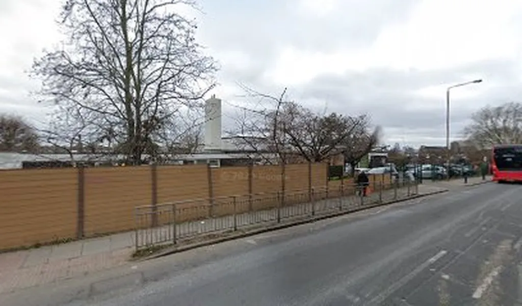 Morden Mount Primary School