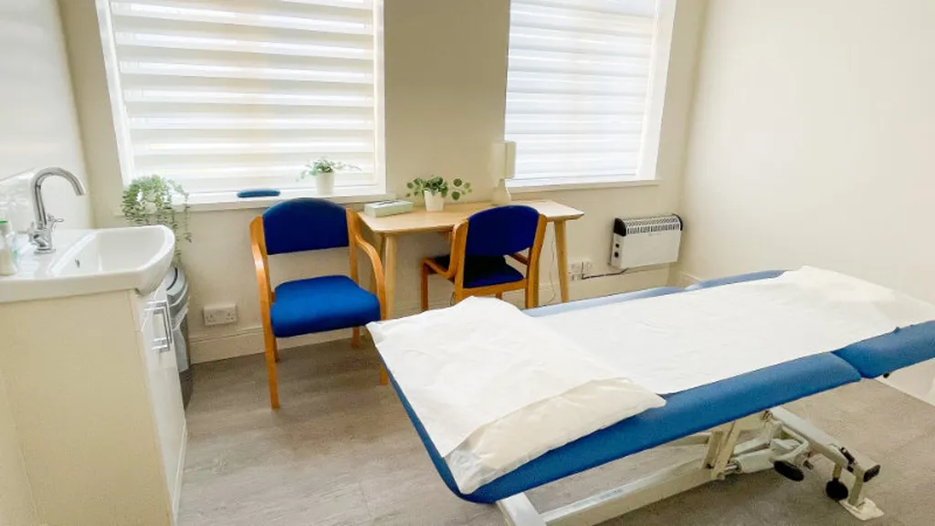 Mummy's Physio Clapham Common @ The Light Centre Clapham - Pregnancy and Postnatal Physio & Osteo