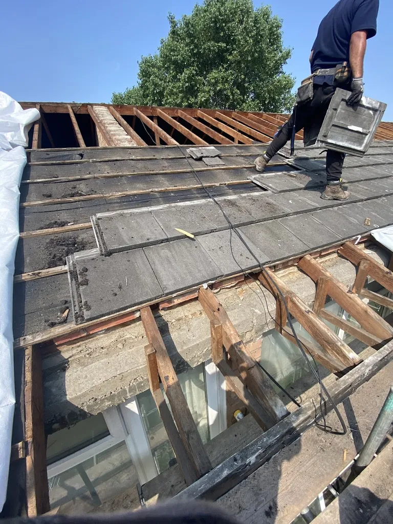 MV Roofing
