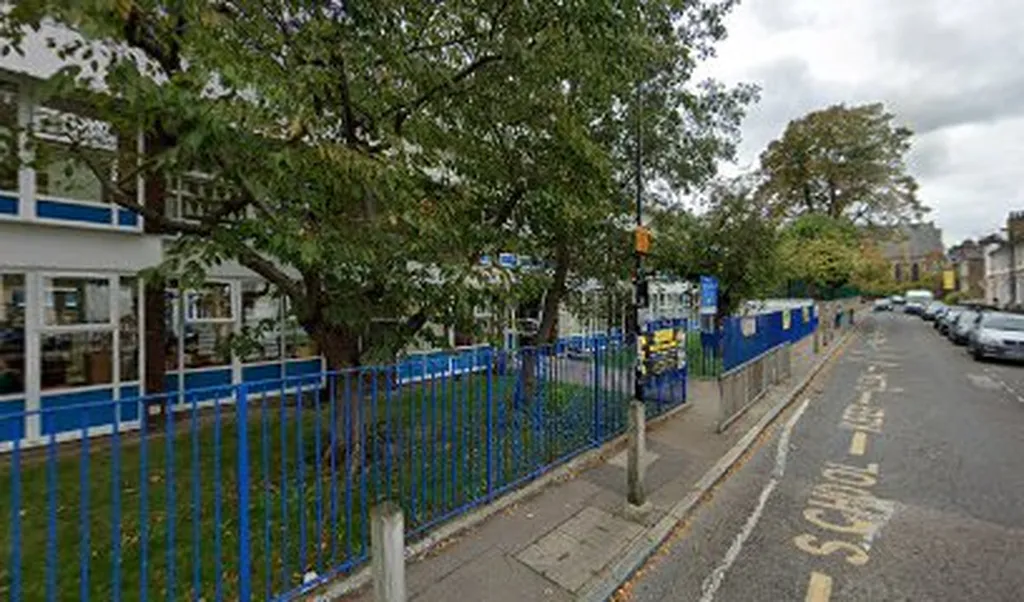 Myatt Garden Primary School