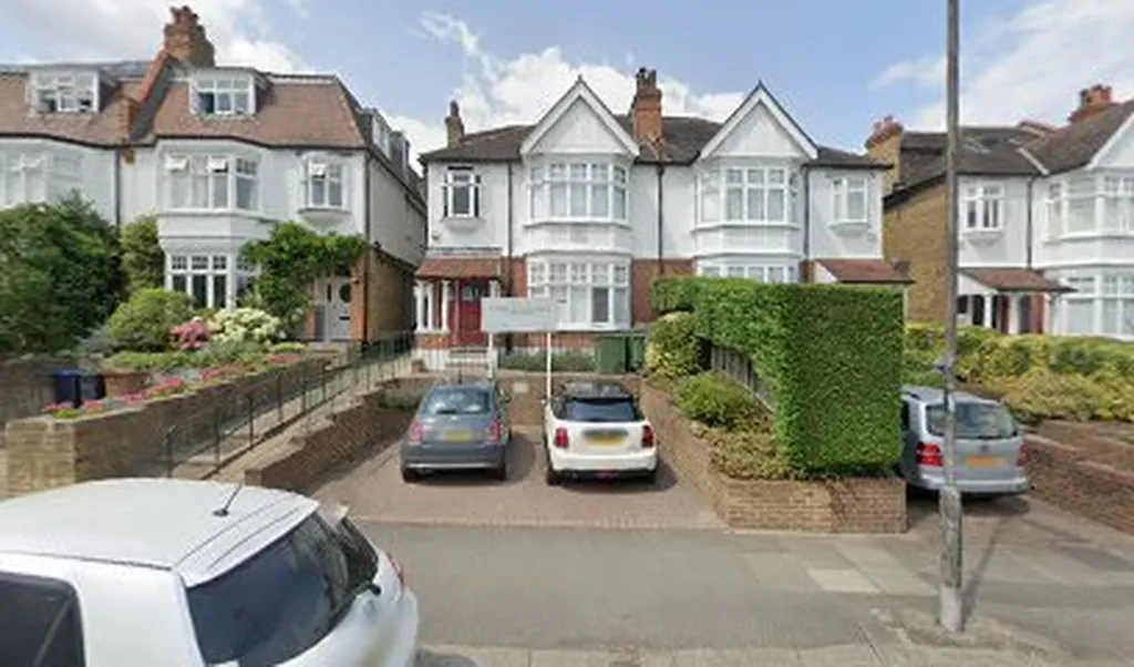 MyPhysioLondon Vineyard Hill Road