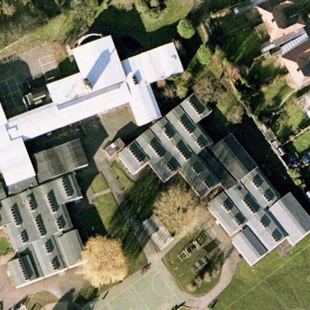 Newnham Junior School